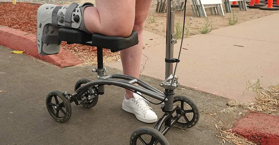 worldcrutches-Knee-Scooter
