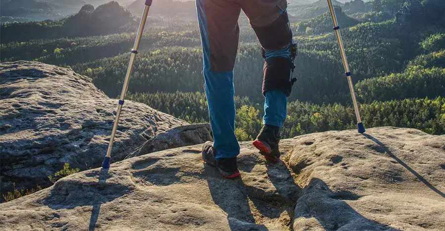 worldcrutches-Remember-To-Have-Fun-in-Hiking